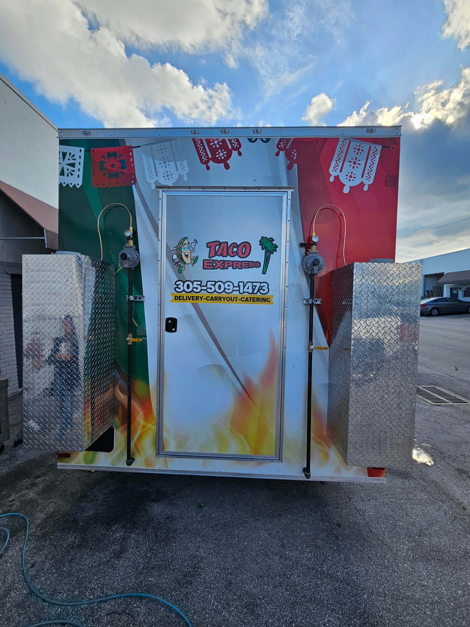 20241026 093702 scaled - Taco Express Food Trailer