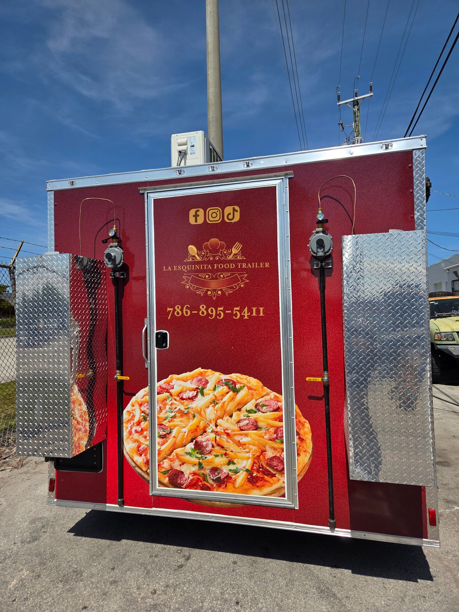 20250519 155112 scaled - La Esquinita Food Truck