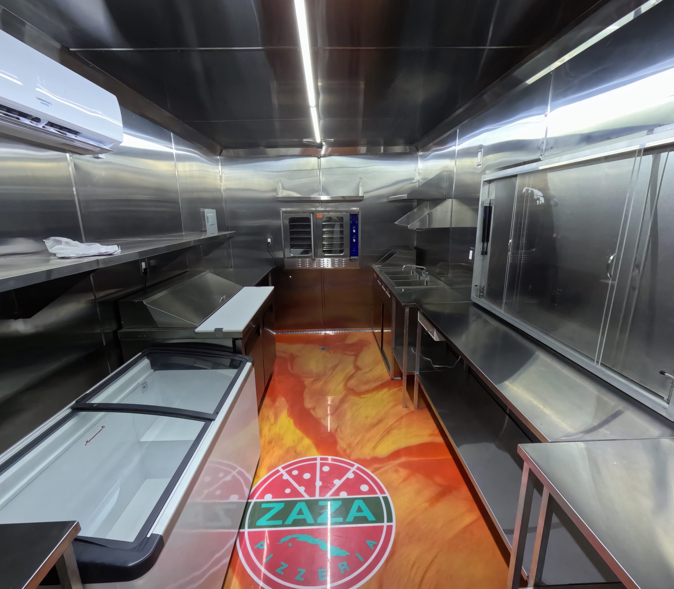 GOPR0681 1762629332751 scaled - Zaza Pizza