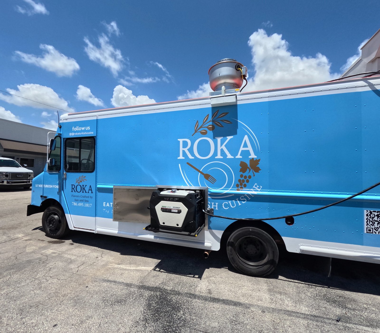 Roka Food Truck