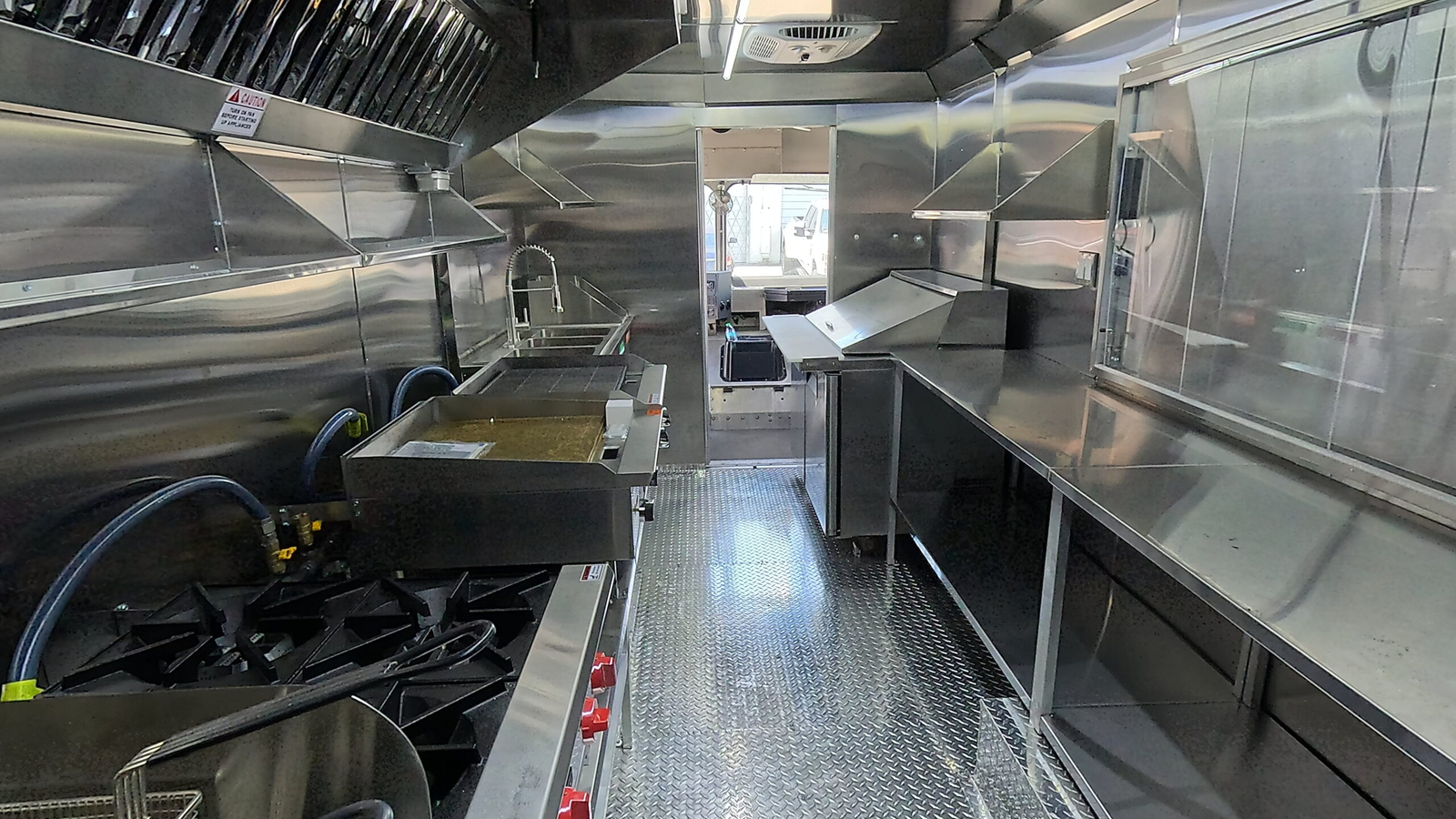 GX010449 1749823408936 scaled - Roka Food Truck
