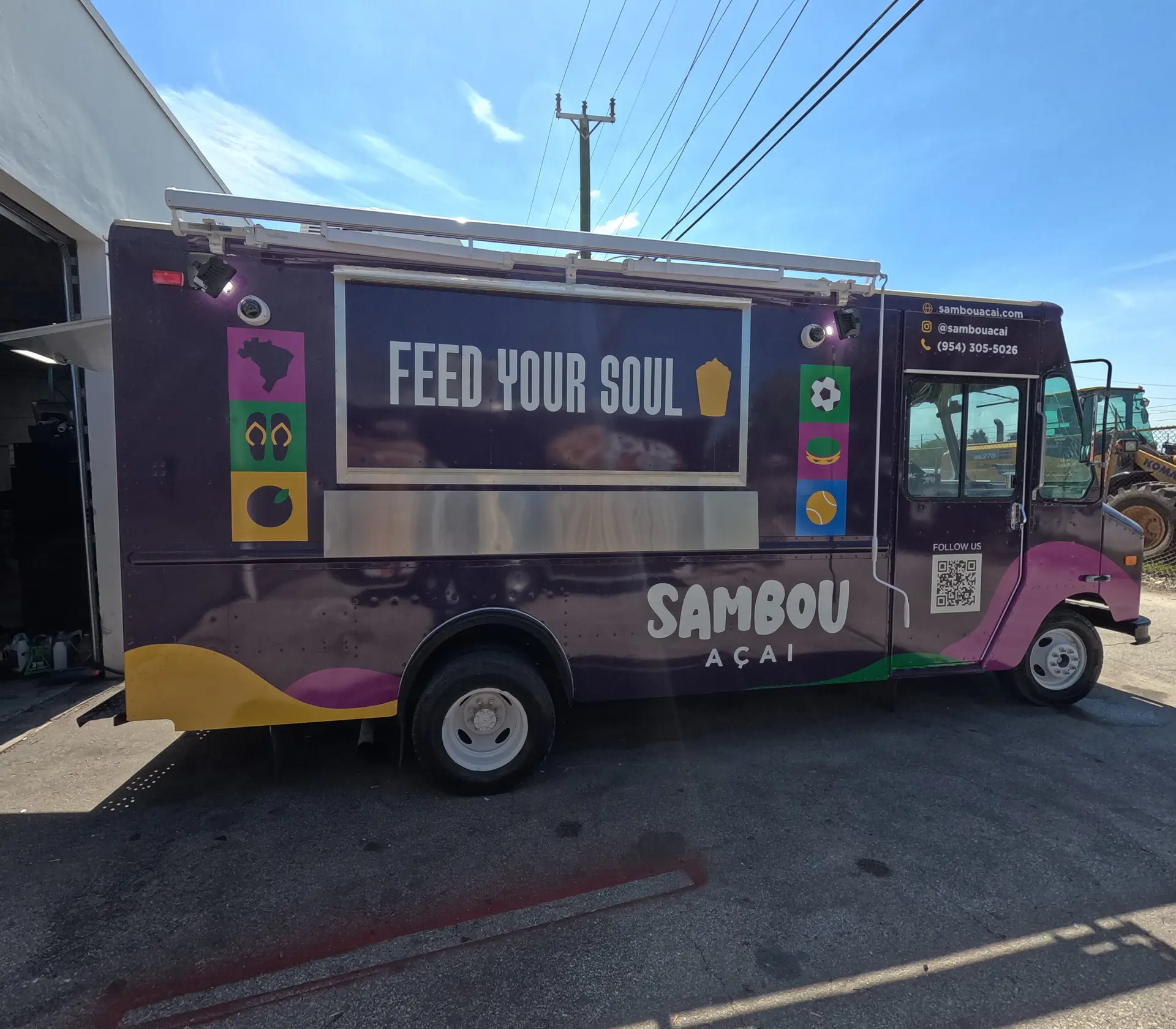Sambou Açaí #2 Custom Food Truck And Trailer Manufacturer